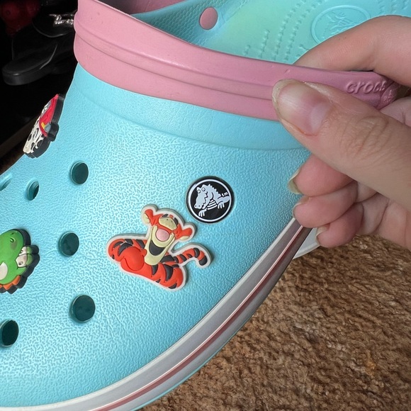 CROCS teal and pink color with 6 different pops. - Picture 8 of 17